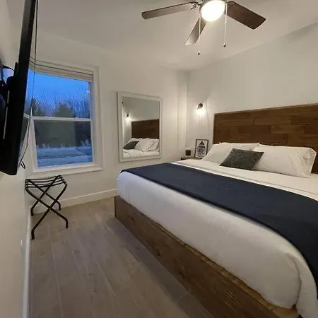 Cozy Carey Bay Cottages In Grove On Grand Lake